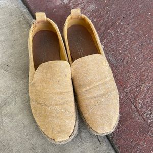 Toms Espadrilles Yellow Slip on. Size 6.5. Lightly Worn.